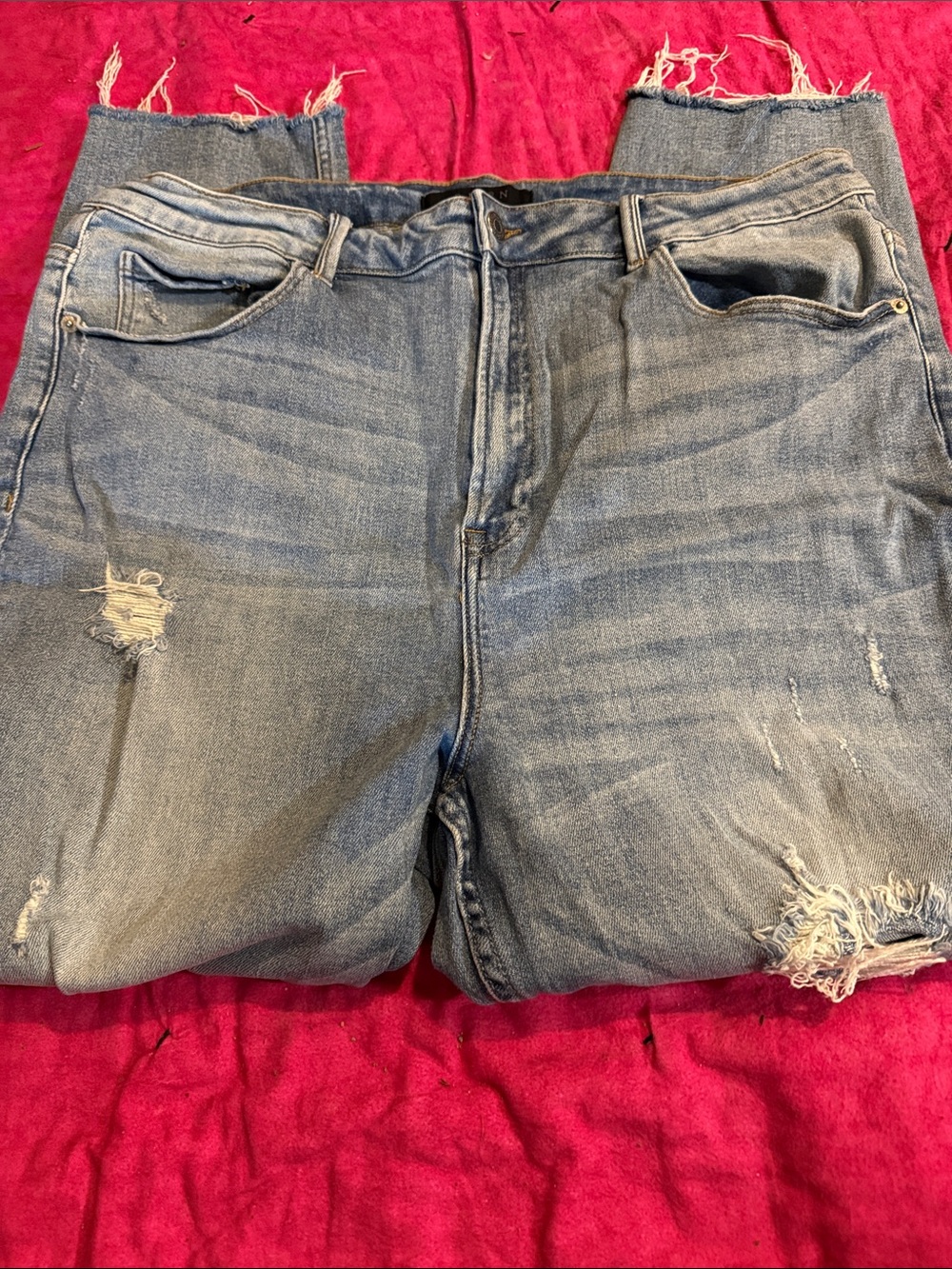 Women’s Straight Leg Distressed Jeans - Light Blue